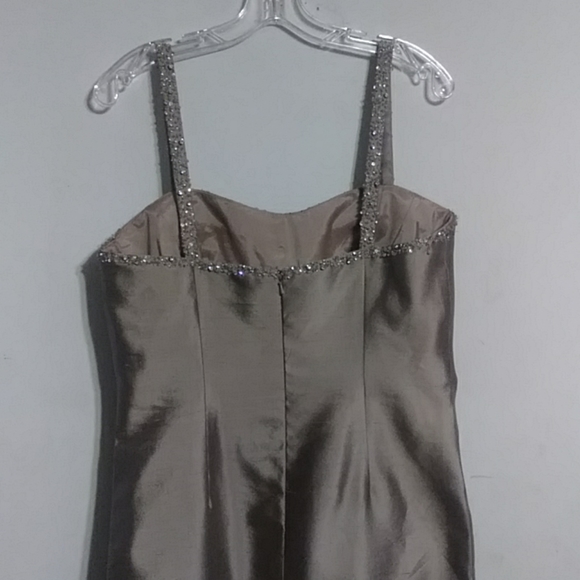 Gorgeous, taupe colored, formal two piece suit! - Picture 6 of 7